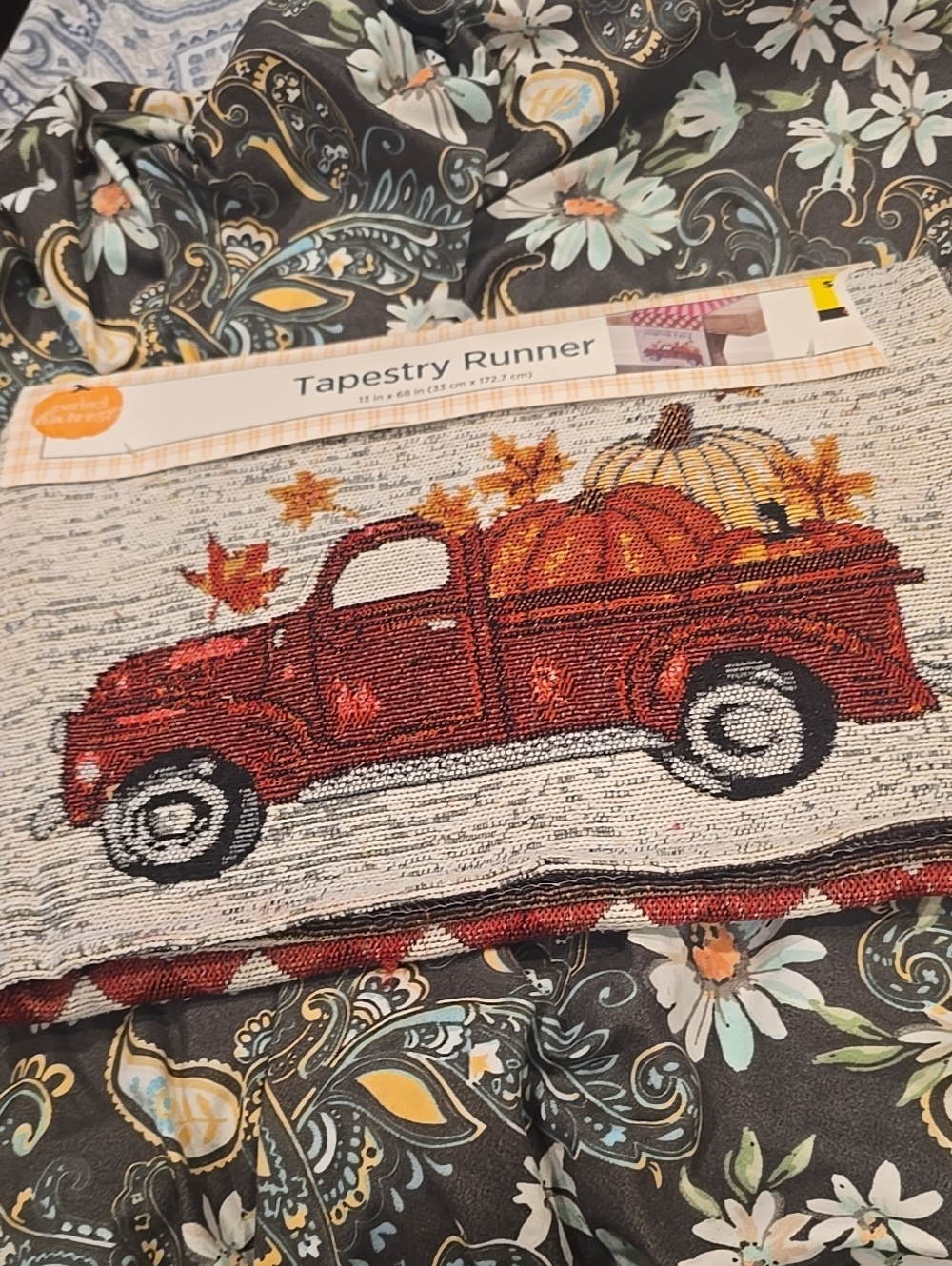 ❤️10/$30 New Fall Autumn Tapestry Runner